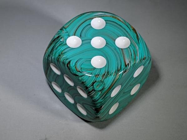 Marble 50mm D6 Pips Oxi-Copper/white