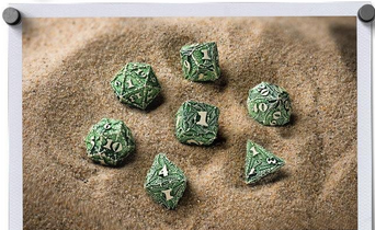Dracopolis Dice Set: The Andean Longneck (7)