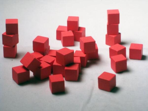 10mm Red Wooden Cube Tokens (100 Pack)