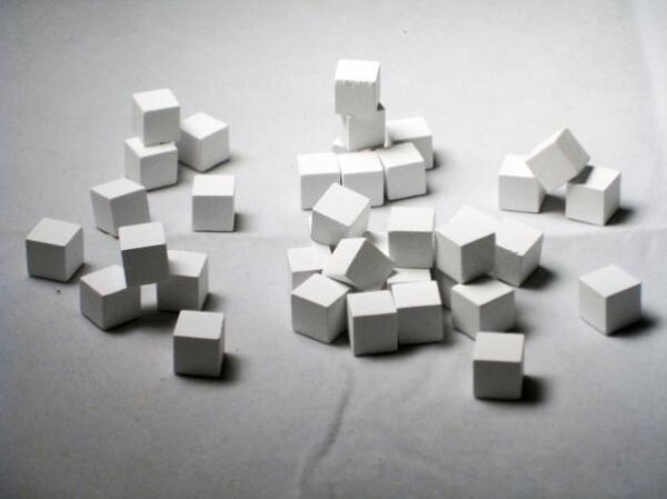 10mm White Wooden Cube Tokens (100 Pack)