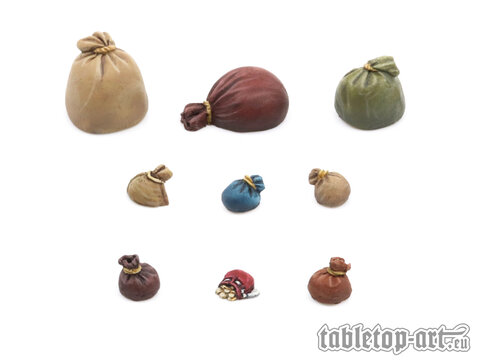 Small sacks and bags (9)